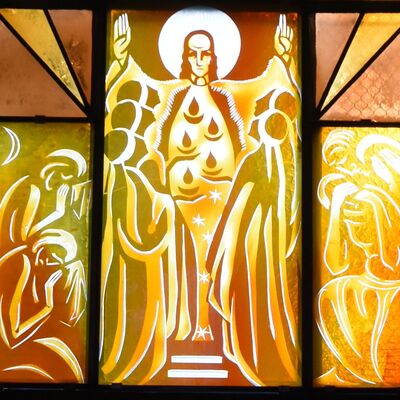 Bild vergr&ouml;&szlig;ern: Lutherkirche Fensterbild Jungfrauen
