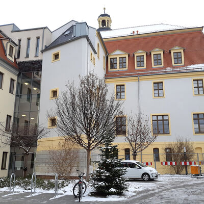 Bild vergr&ouml;&szlig;ern: Rathaushof