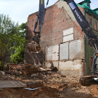 Bild vergr&ouml;&szlig;ern: 2022-08-15 Hausabriss Klosterstra�e