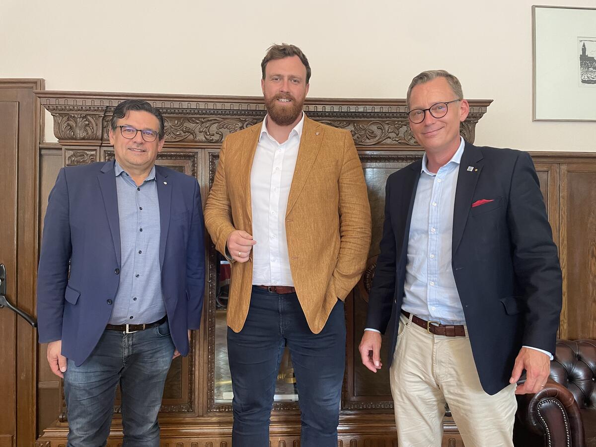 Gespr&auml;ch der Oberb&uuml;rgermeister