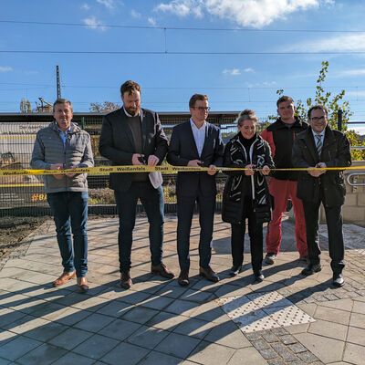 Bild vergr&ouml;&szlig;ern: 2023-10-25 Am G�terbahnhof Freigabe Bahn-Bus-Schnittstelle