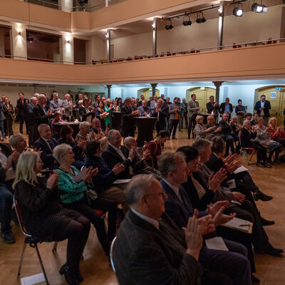 Bild vergr&ouml;&szlig;ern: Neujahrsempfang G�ste_David Cray