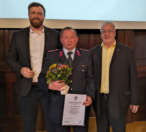 Bild vergr&ouml;&szlig;ern: Feuerwehr Stefan Hahnel