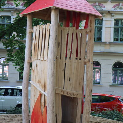 Bild vergr&ouml;&szlig;ern: Spielplatz Hirsemannplatz Spritzenturm