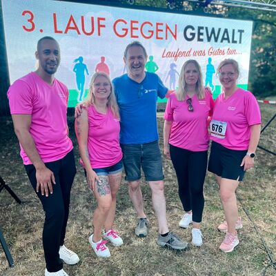 Bild vergr&ouml;&szlig;ern: Lauf gegen Gewalt Orga-Team
