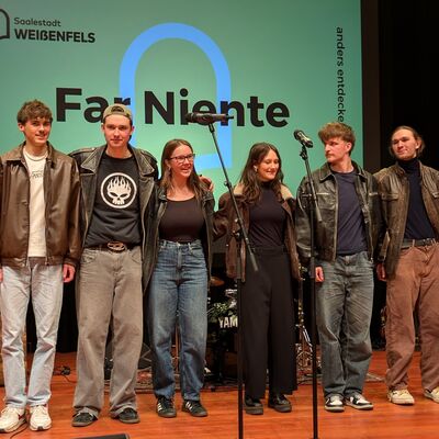 Bild vergr&ouml;&szlig;ern: Neujahrsempfang Wei�enfels Far Niente
