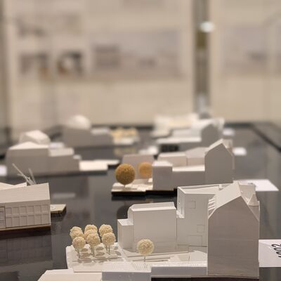 Bild vergr&ouml;&szlig;ern: Bibliotheksneubau Ausstellung Architekturwettbewerb 2