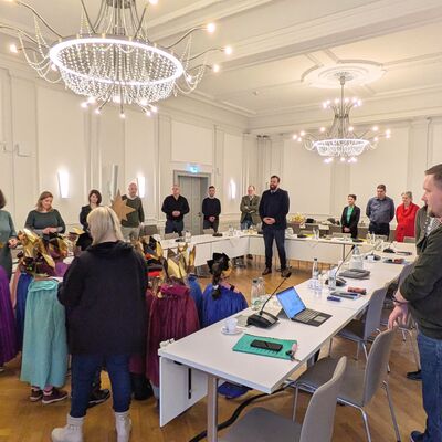 Bild vergr&ouml;&szlig;ern: Sternsinger im Rathaus
