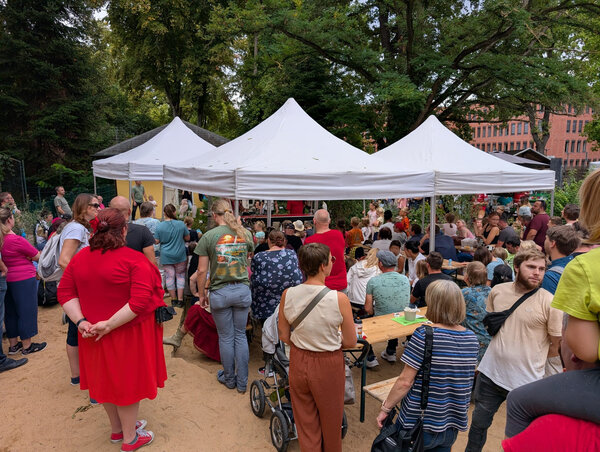 Bild vergr&ouml;&szlig;ern: Heimatnaturgartenfest_ Heimatnaturgarten