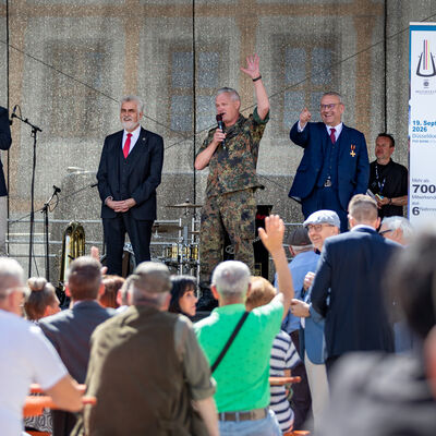 Bild vergr&ouml;&szlig;ern: Er�ffnung auf dem Marktplatz des Tag der Bundeswehr in Wei�enfels am 05.06.2026.