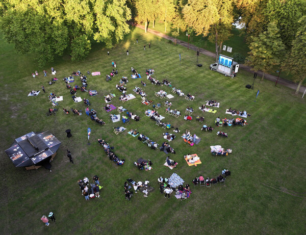 Bild vergr&ouml;&szlig;ern: Sommerkino
