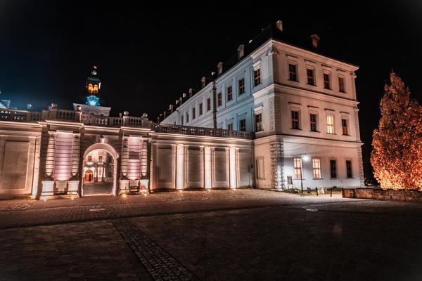 Schloss Neu-Augustusburg bei Nacht