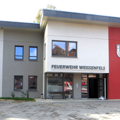 Bild vergr&ouml;&szlig;ern: Feuerwache Wei&szlig;enfels
