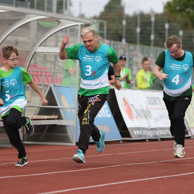 Bild vergrößern: Special Olympic Athleten Leichtathletik