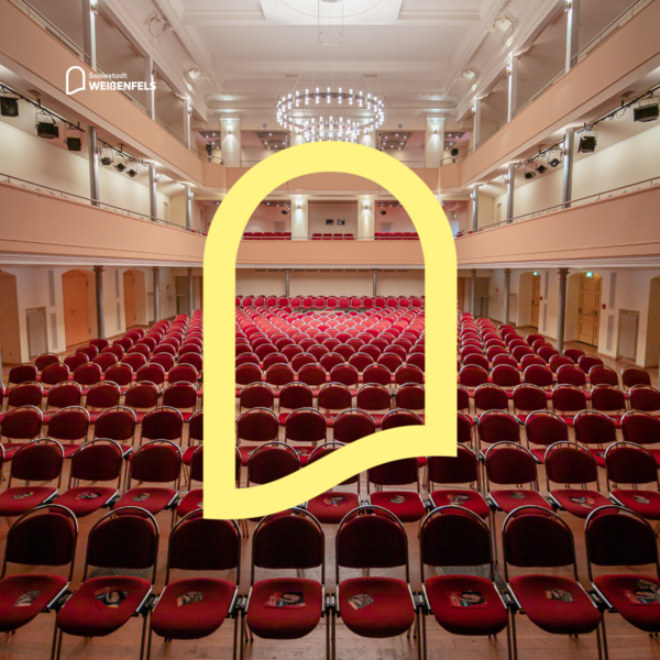 Saal mit Torbogen