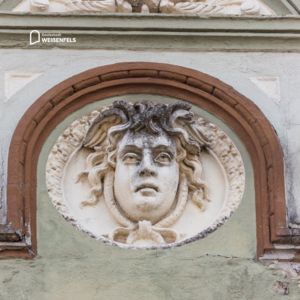 Bild vergr&ouml;&szlig;ern: Stadtgesichter Saalestadt Wei&szlig;enfels Medusa