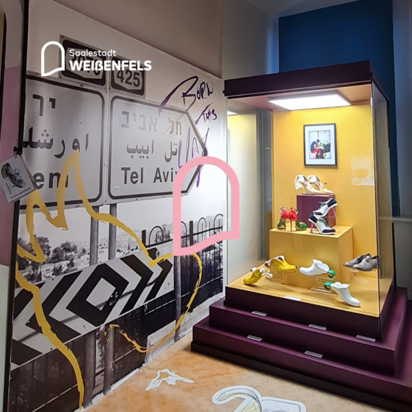 Neugestaltete Schuhausstellung im Museum Weißenfels