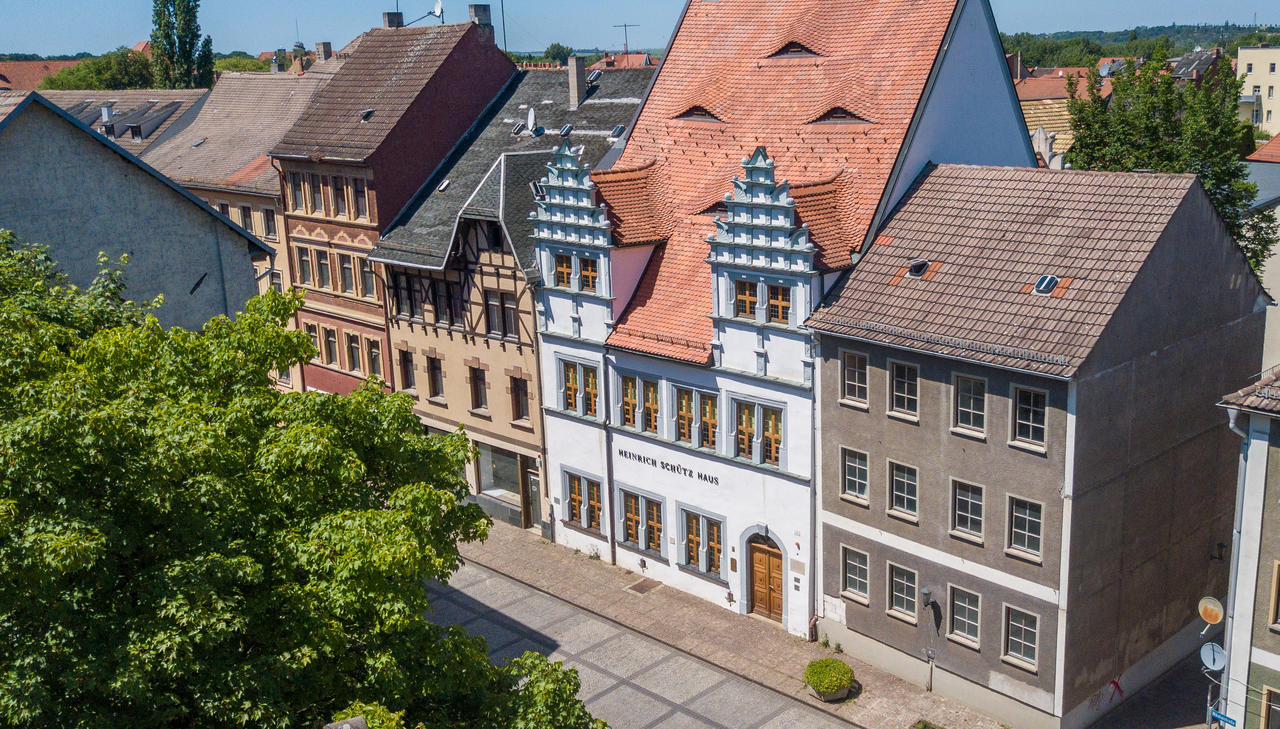 Bild vergrößern: Heinrich-Schütz-Haus von oben