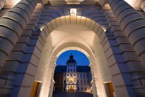 Bild vergr&ouml;&szlig;ern: Schloss Neu-Augustusburg bei Nacht